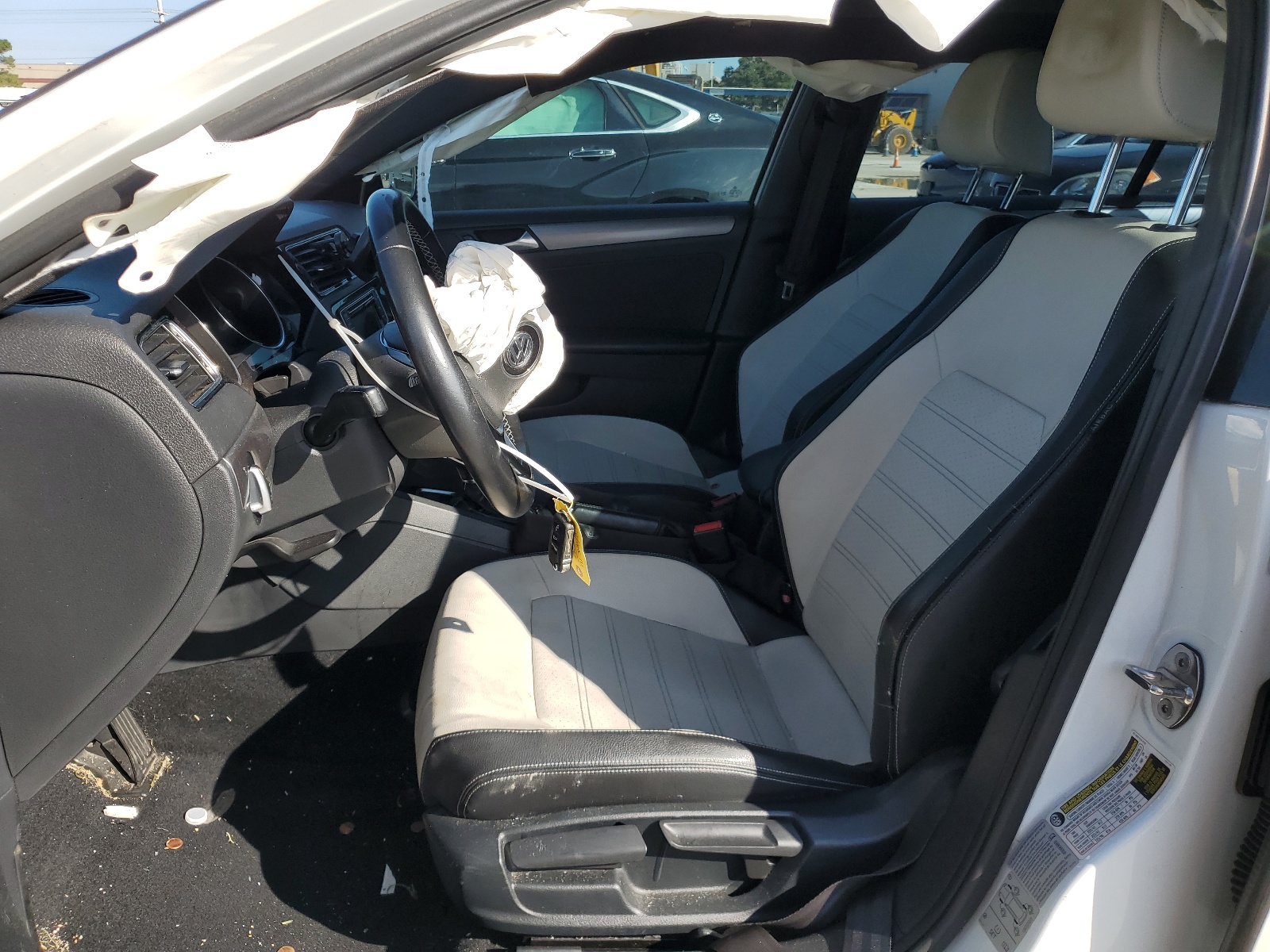 3VWD17AJ1GM253945 2016 Volkswagen Jetta Sport