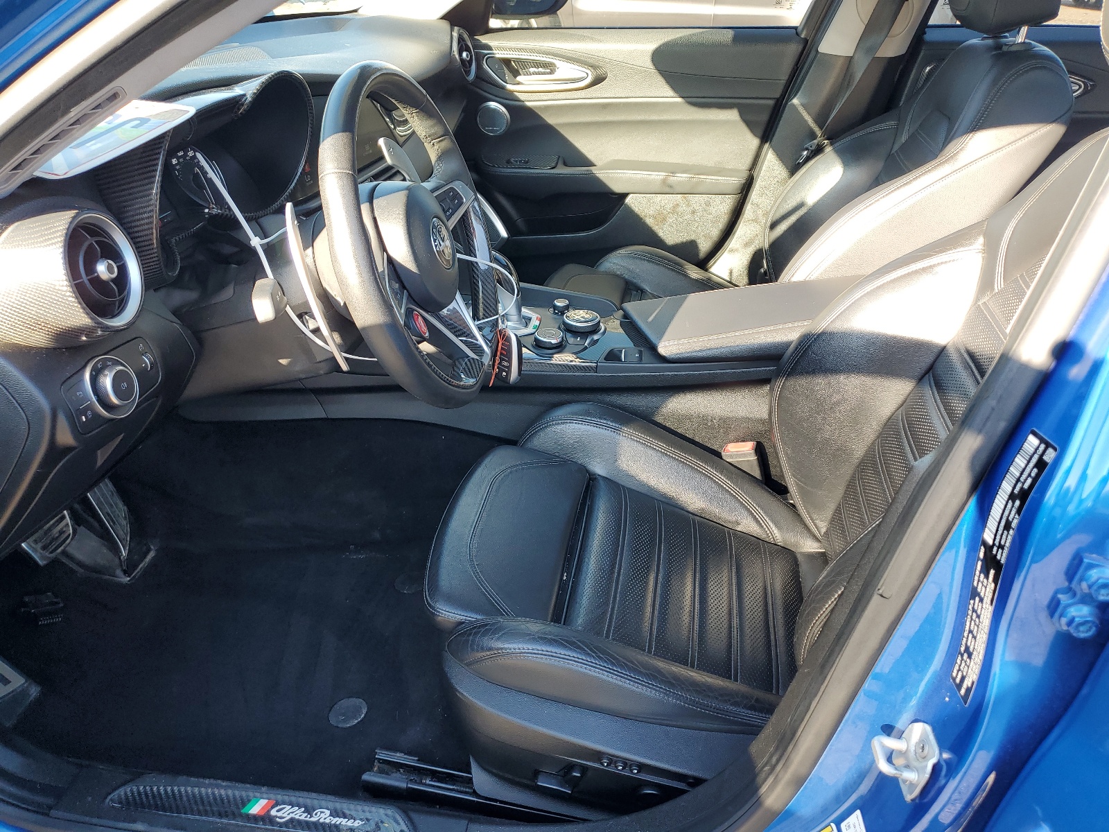 ZARFAEEN0H7562367 2017 Alfa Romeo Giulia Ti Q4