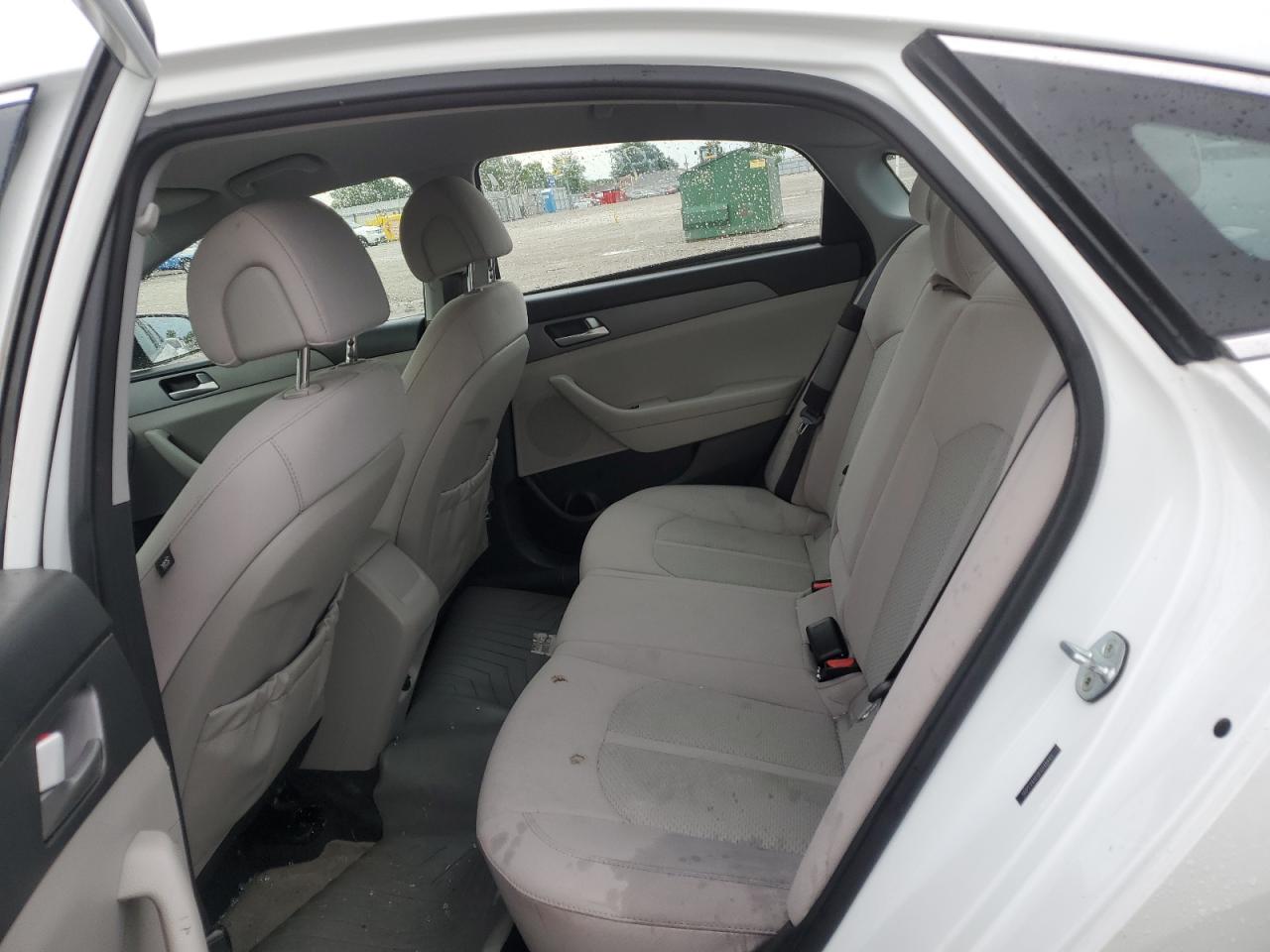 2015 Hyundai Sonata Se VIN: 5NPE24AF0FH148445 Lot: 62901664