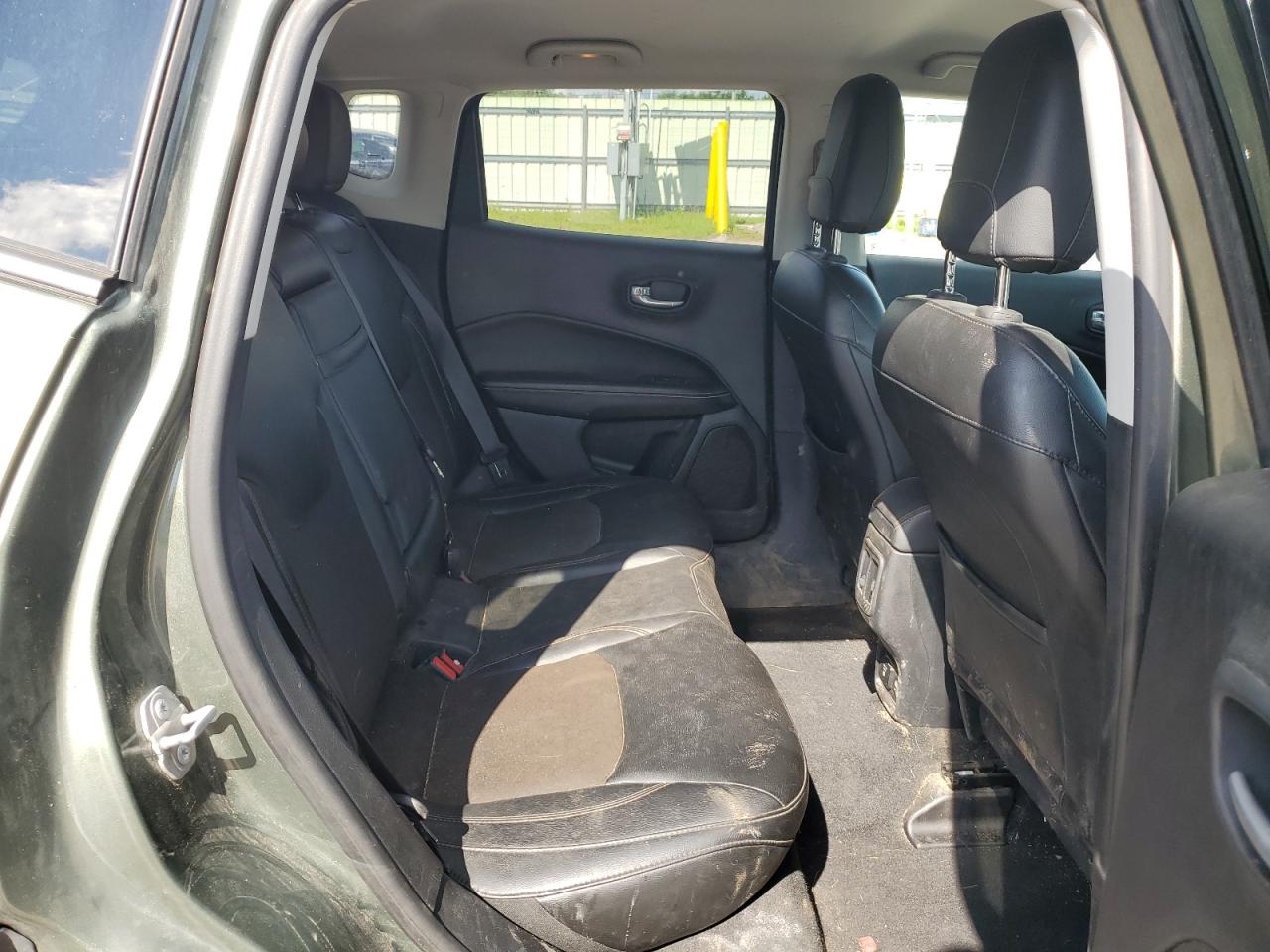 2018 Jeep Compass Latitude VIN: 3C4NJDBB2JT192258 Lot: 63112934