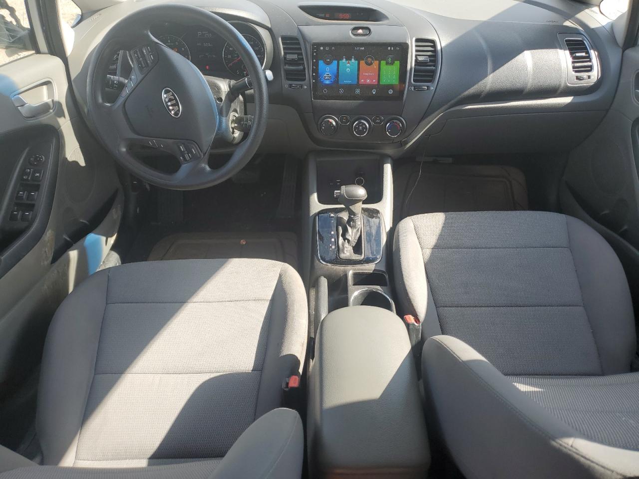 2018 Kia Forte Lx VIN: 3KPFK4A7XJE195489 Lot: 63870854