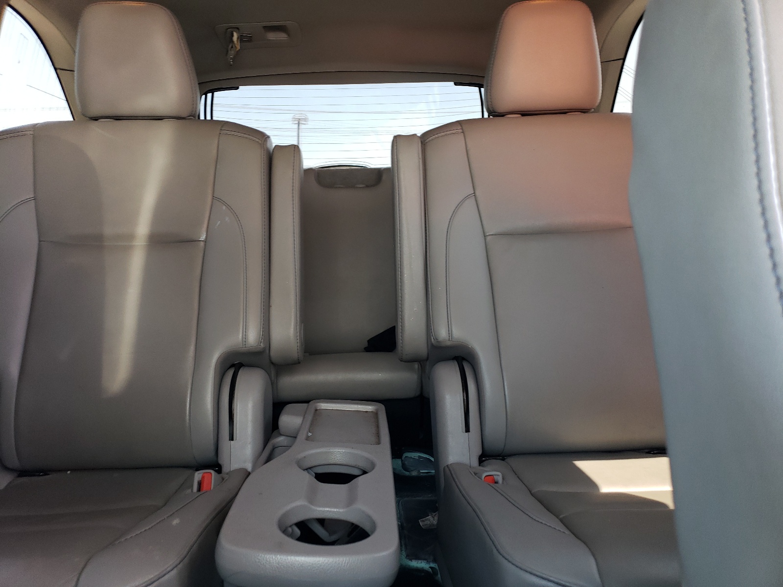 5TDKZRFH9KS564004 2019 Toyota Highlander Se