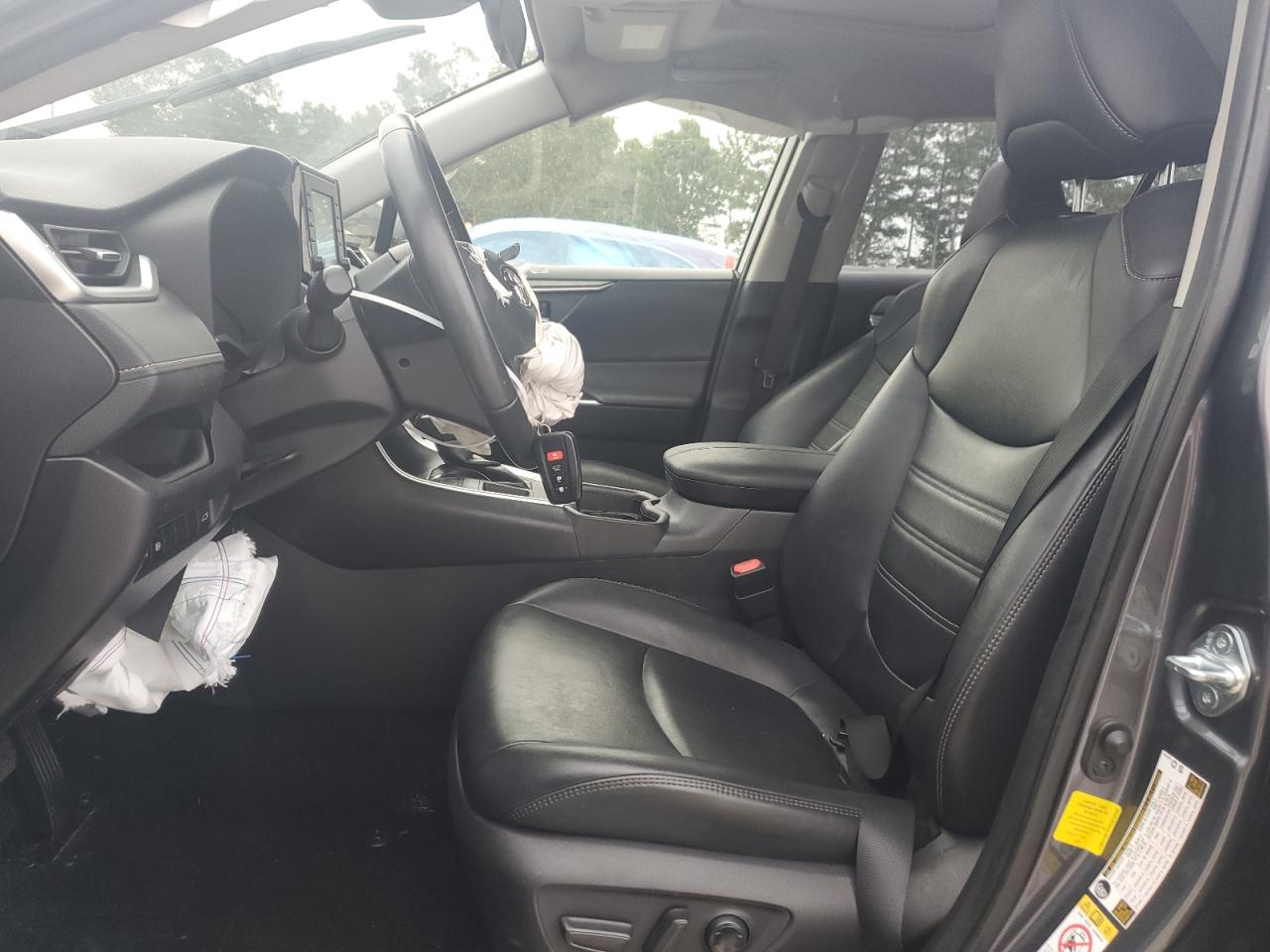 2019 Toyota Rav4 Xle Premium VIN: JTMC1RFV7KD010246 Lot: 62492984