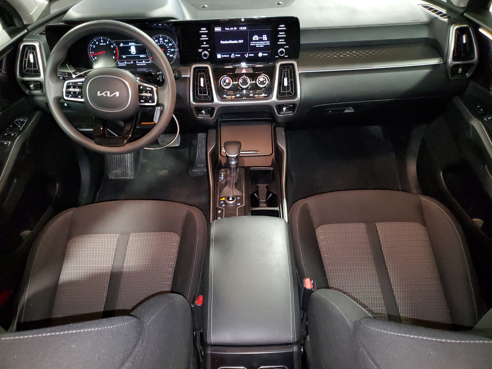 5XYRGDLC2NG100456 2022 Kia Sorento Lx