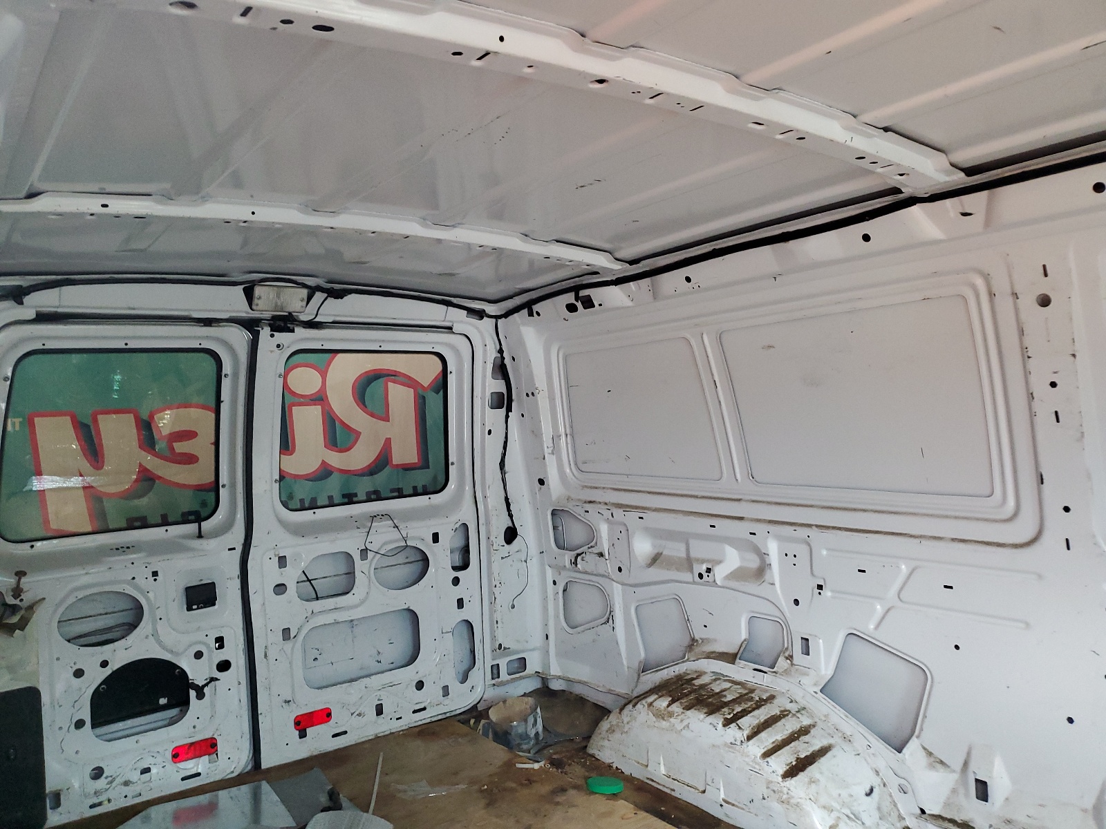 1FTNE14L19DA23696 2009 Ford Econoline E150 Van