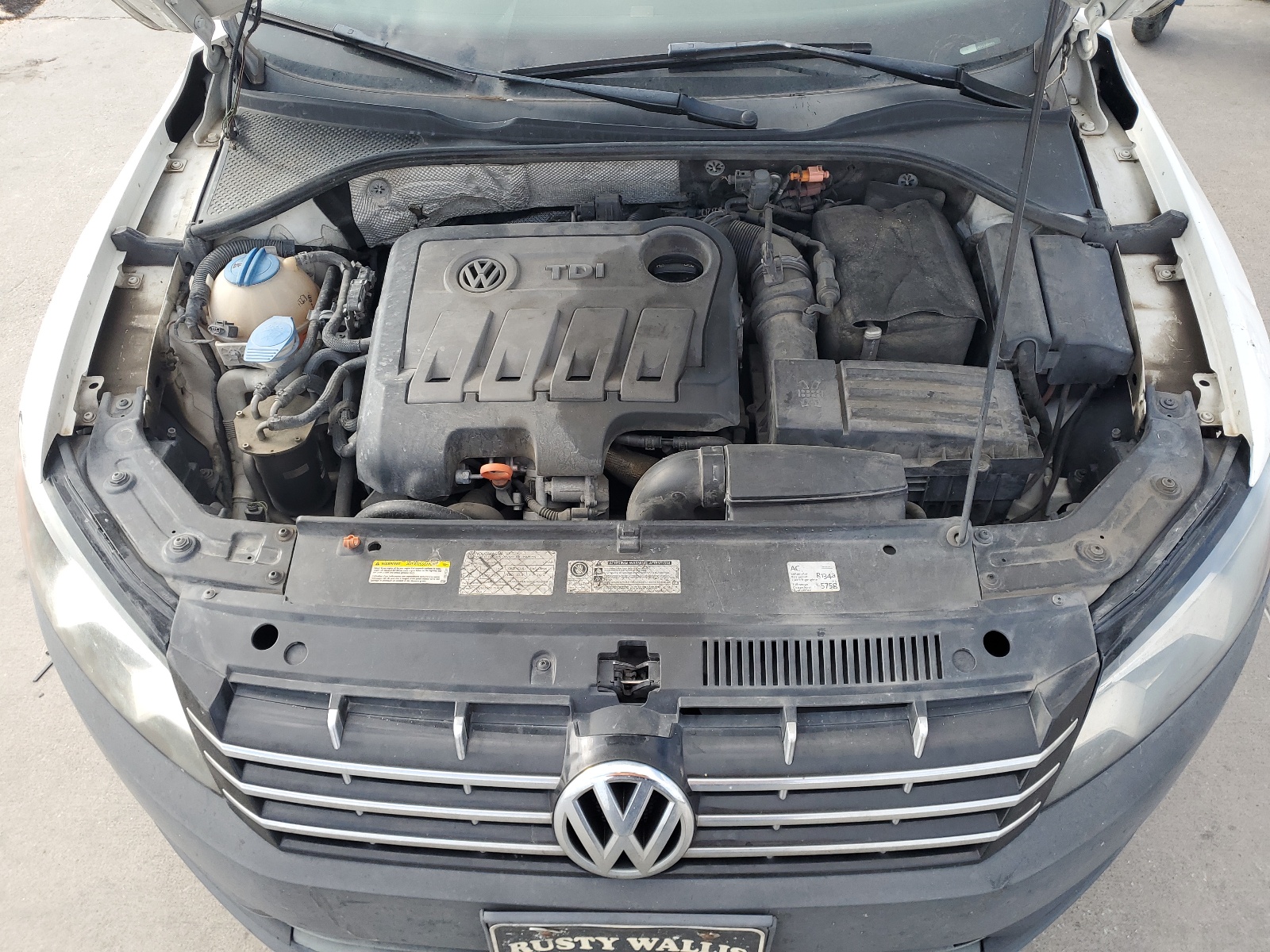 1VWBN7A38DC068964 2013 Volkswagen Passat Se