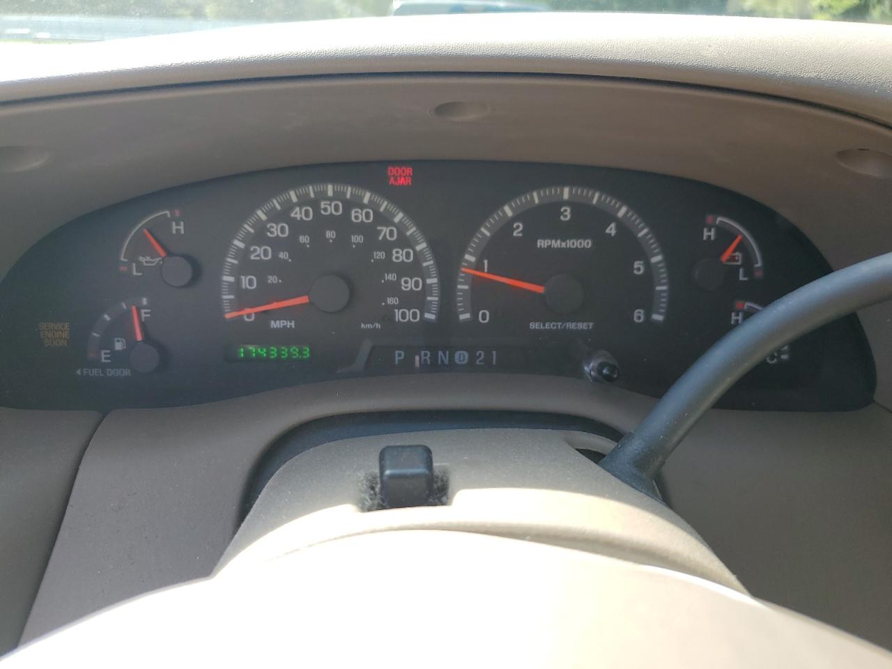 2001 Ford F150 VIN: 1FTRX17W91NA93933 Lot: 64377594