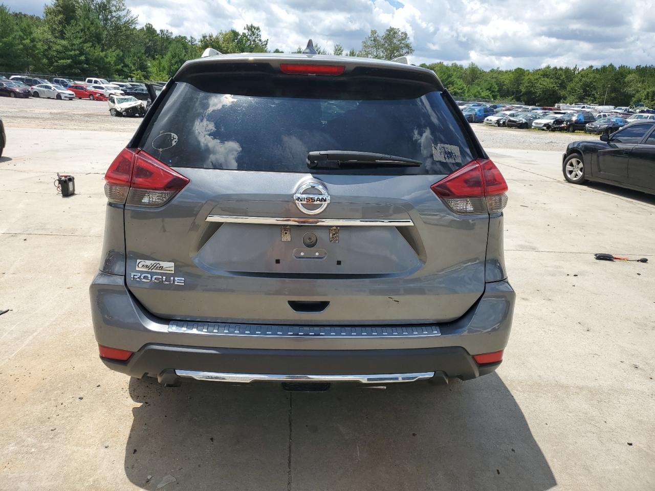 2018 Nissan Rogue S VIN: 5N1AT2MT8JC829650 Lot: 63980114