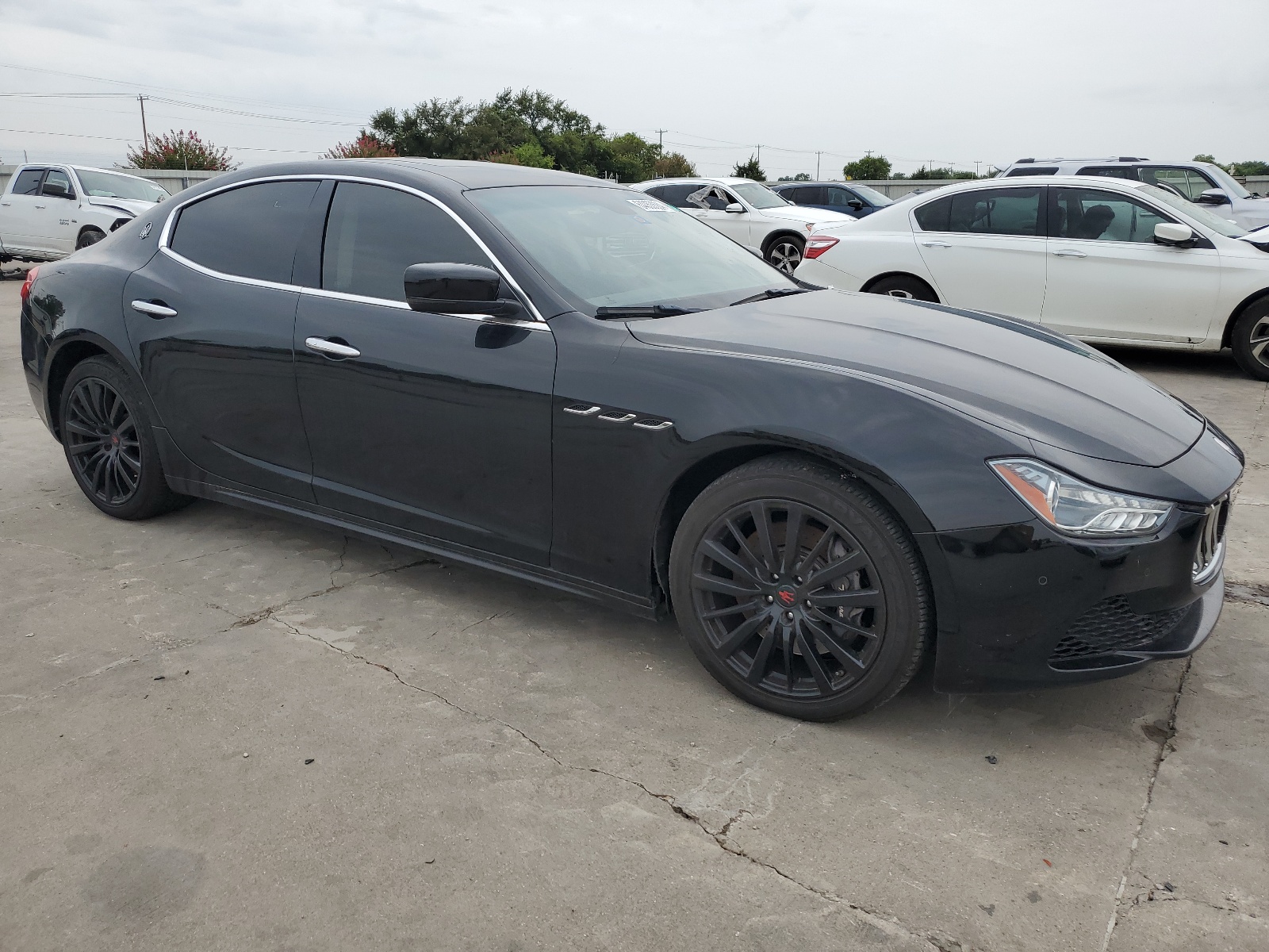 2016 Maserati Ghibli S vin: ZAM57RSA4G1178103