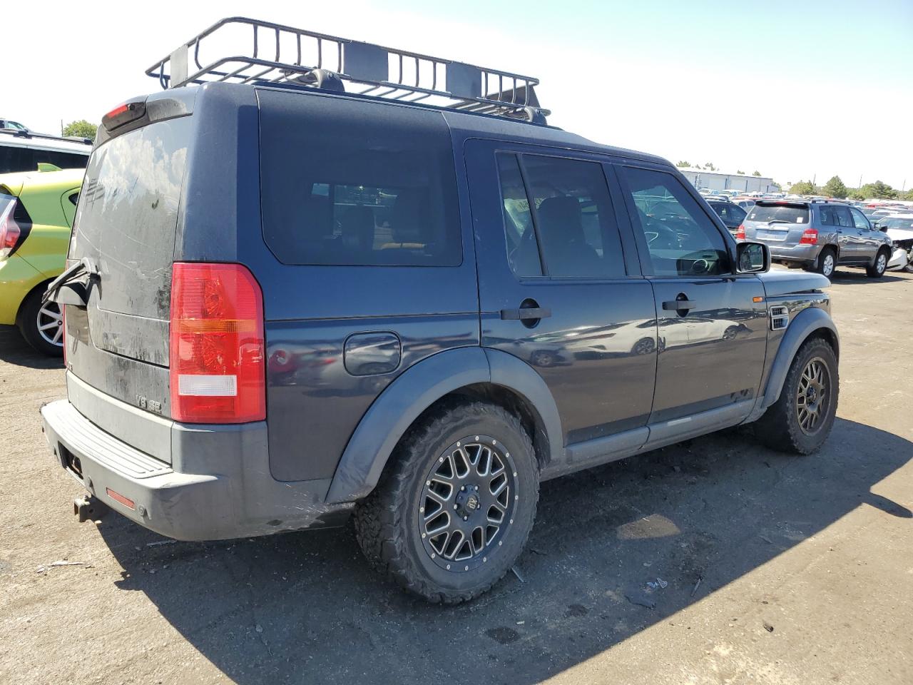 2006 Land Rover LR3 - Image 3