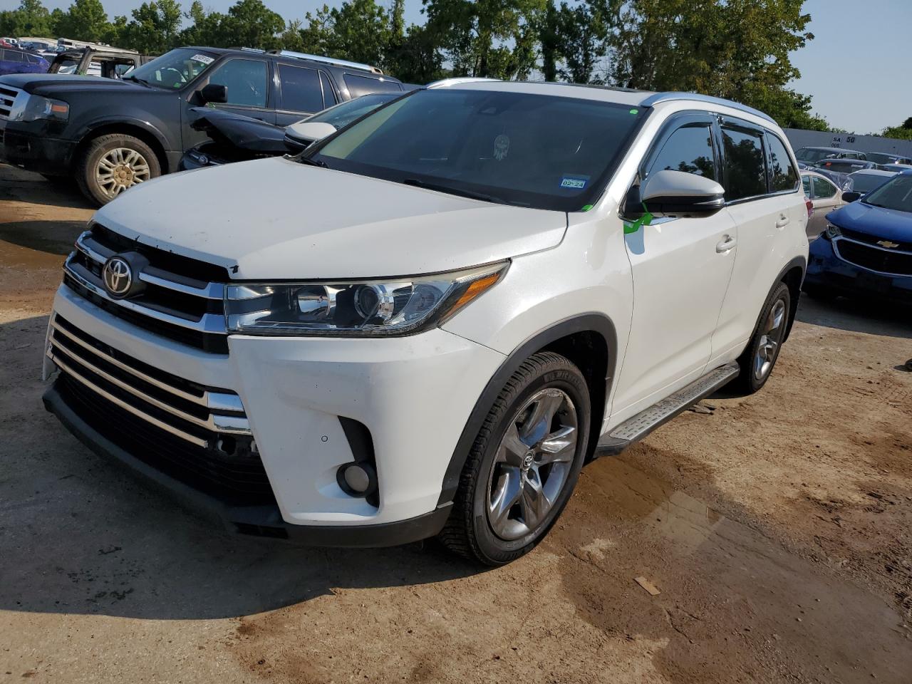 5TDYZRFH1HS191656 2017 TOYOTA HIGHLANDER - Image 1