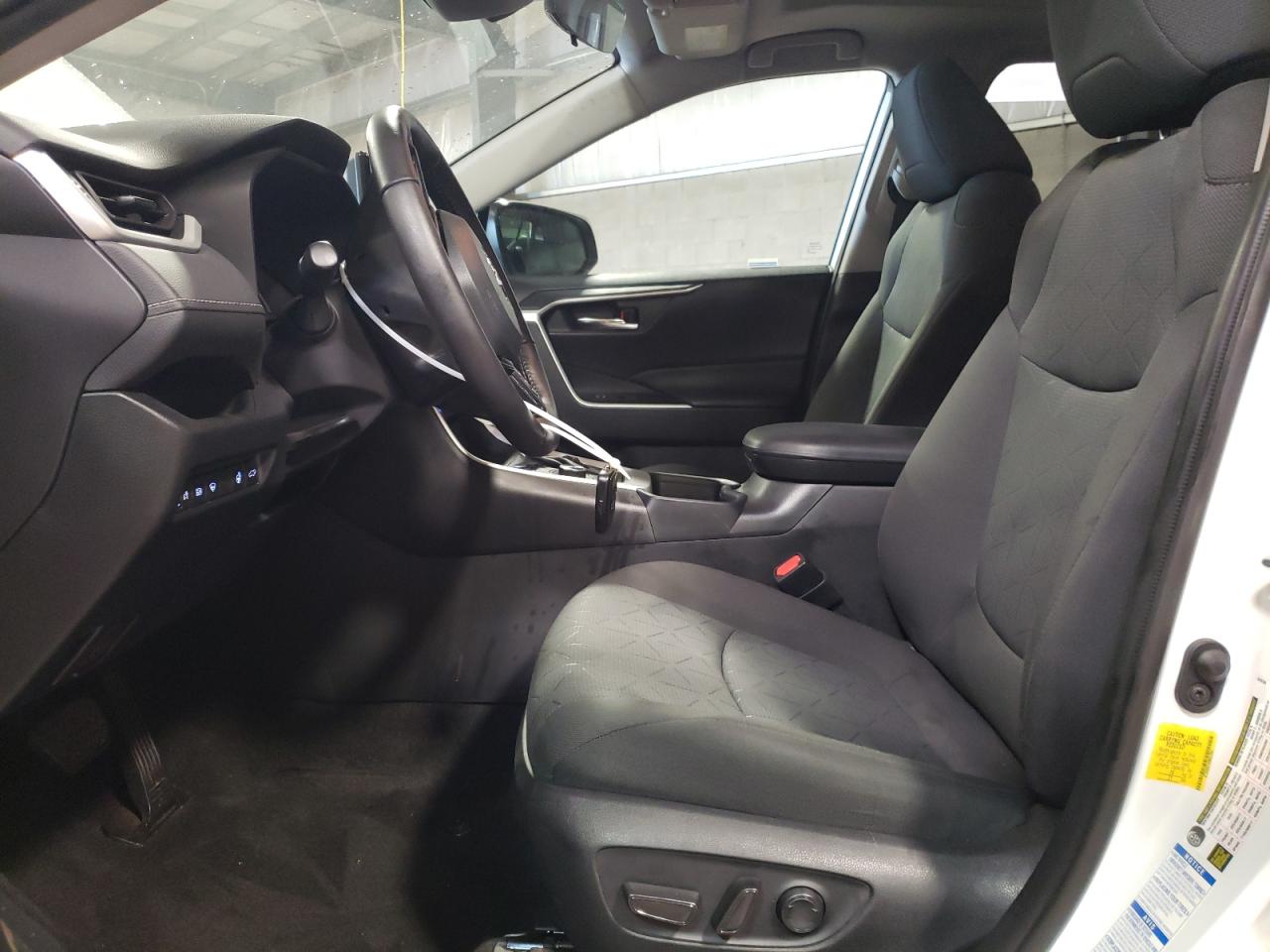 2021 Toyota Rav4 Xle VIN: 4T3RWRFV8MU032547 Lot: 62427924