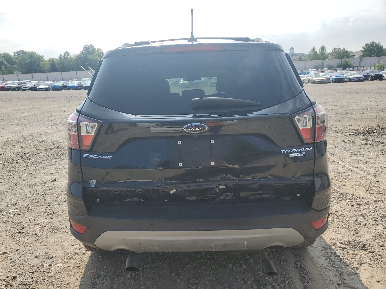 1FMCU9J99JUA14648 2018 Ford Escape Titanium