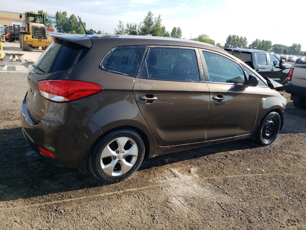 2014 Kia Rondo VIN: KNAHT8A33E7056088 Lot: 62003104