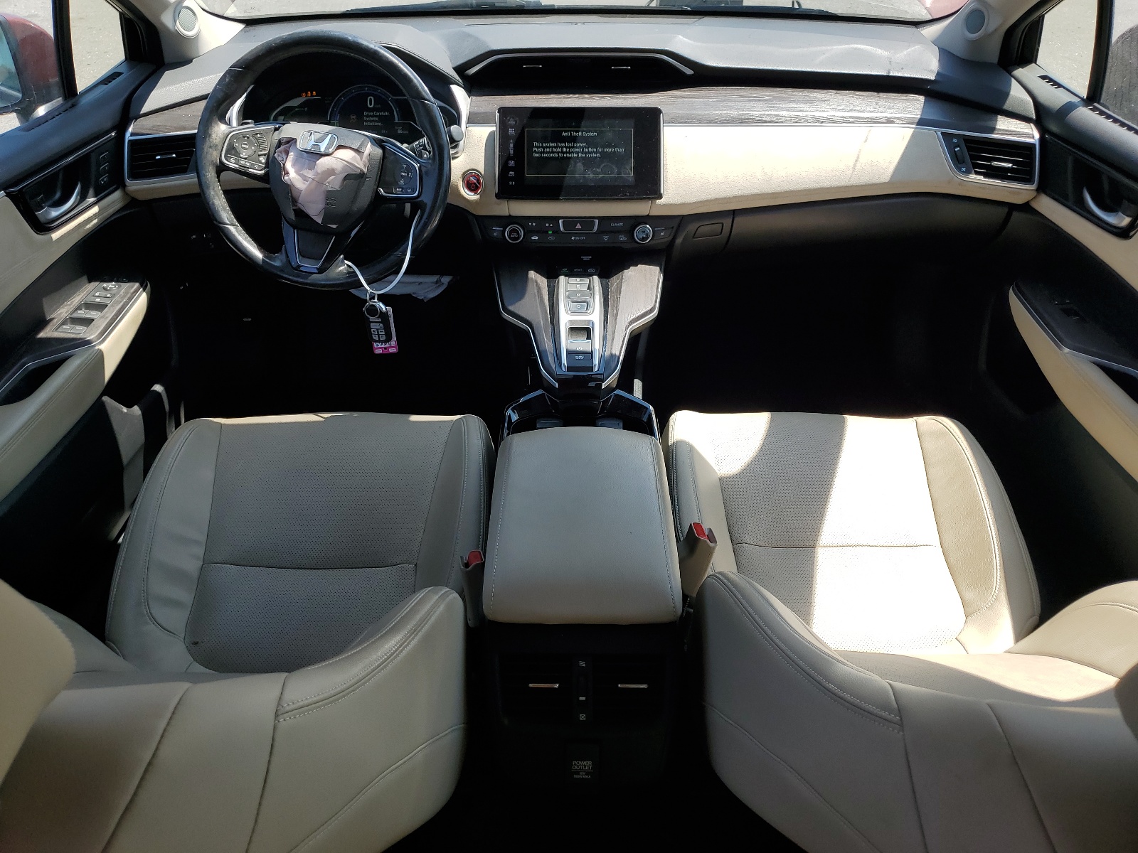 JHMZC5F35JC012530 2018 Honda Clarity Touring