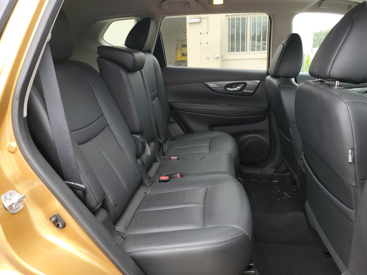 2015 Nissan Rogue S VIN: 5N1AT2MV9FC750447 Lot: 61191374