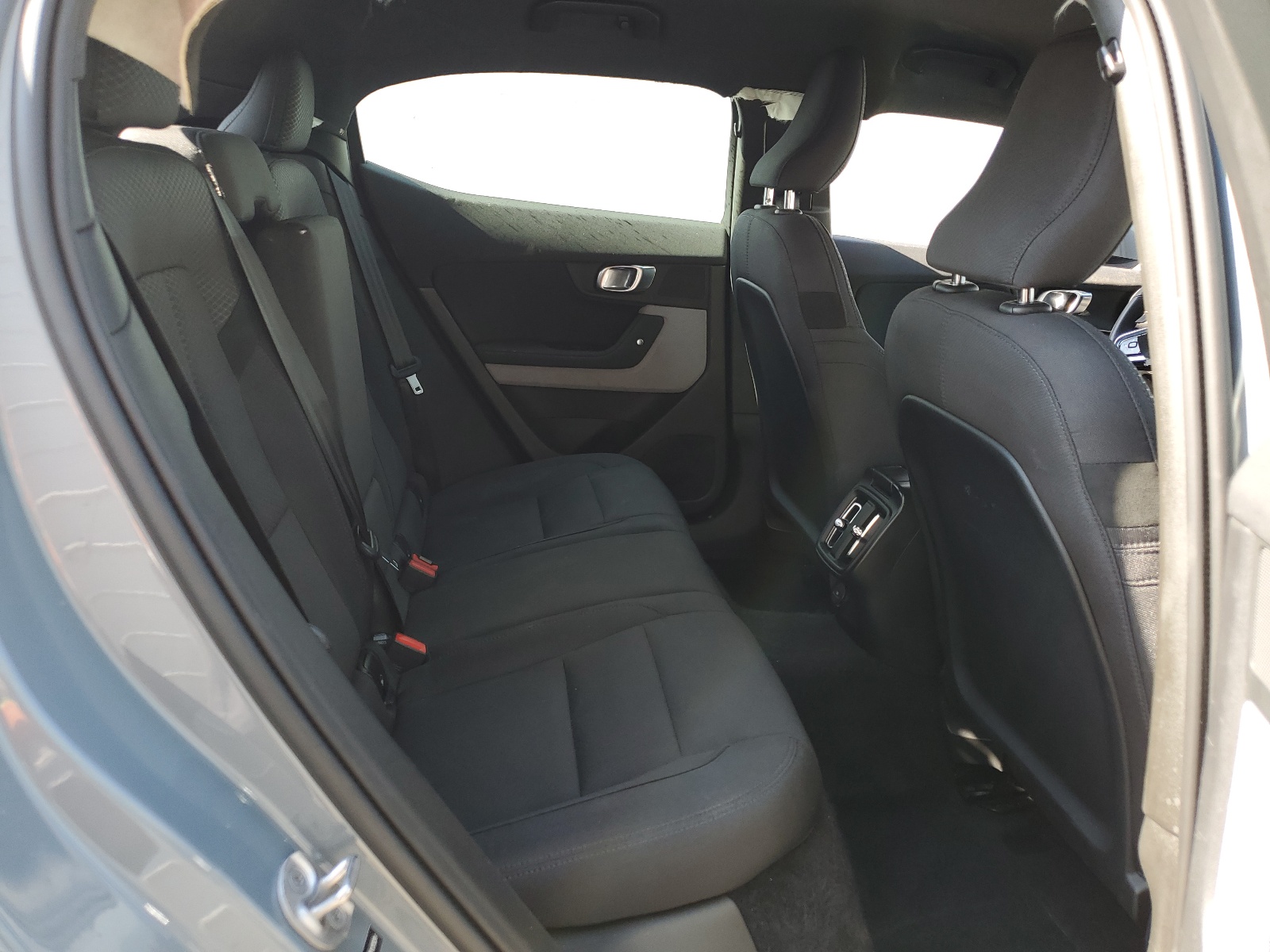 YSMEG3KA6PL123324 2023 Polestar 2