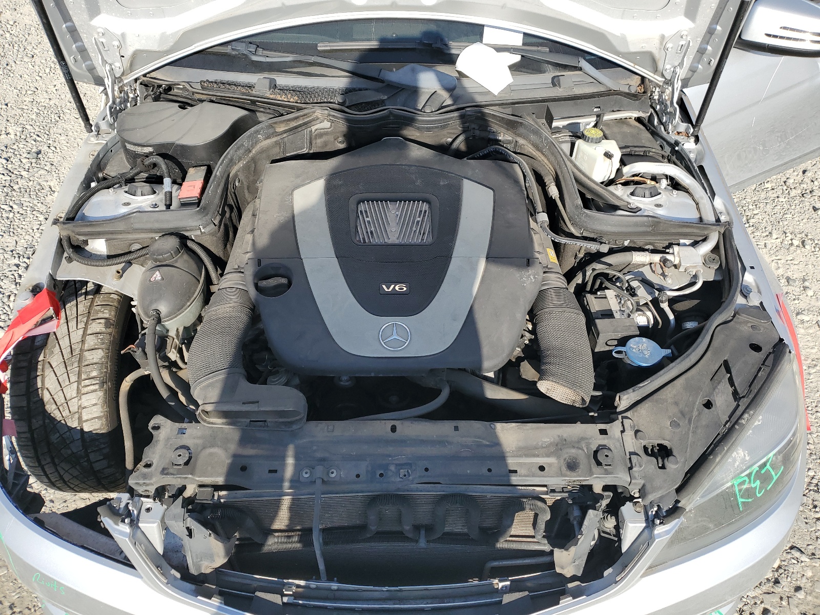 WDDGF8BB3BR183005 2011 Mercedes-Benz C 300 4Matic