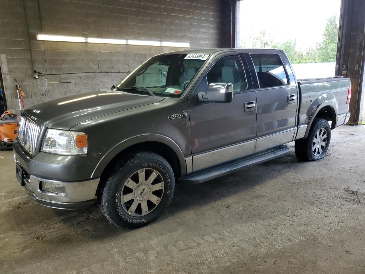 2006 Lincoln Mark Lt VIN: 5LTPW18596FJ01351 Lot: 63453964