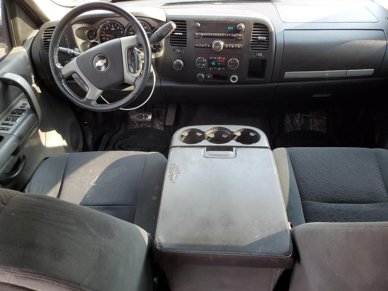 2008 Chevrolet Silverado K1500 VIN: 2GCEK13M281140636 Lot: 63988284