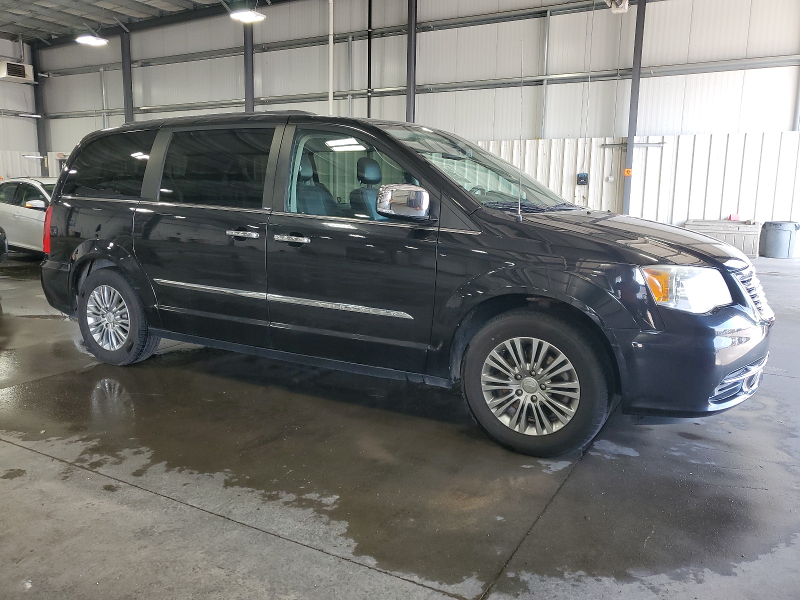 2013 Chrysler Town & Country Touring L vin: 2C4RC1CG9DR734659