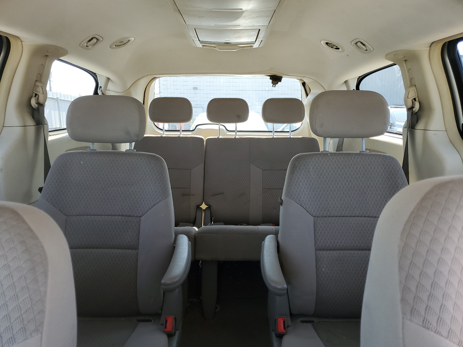 2A8HR54P08R653175 2008 Chrysler Town & Country Touring