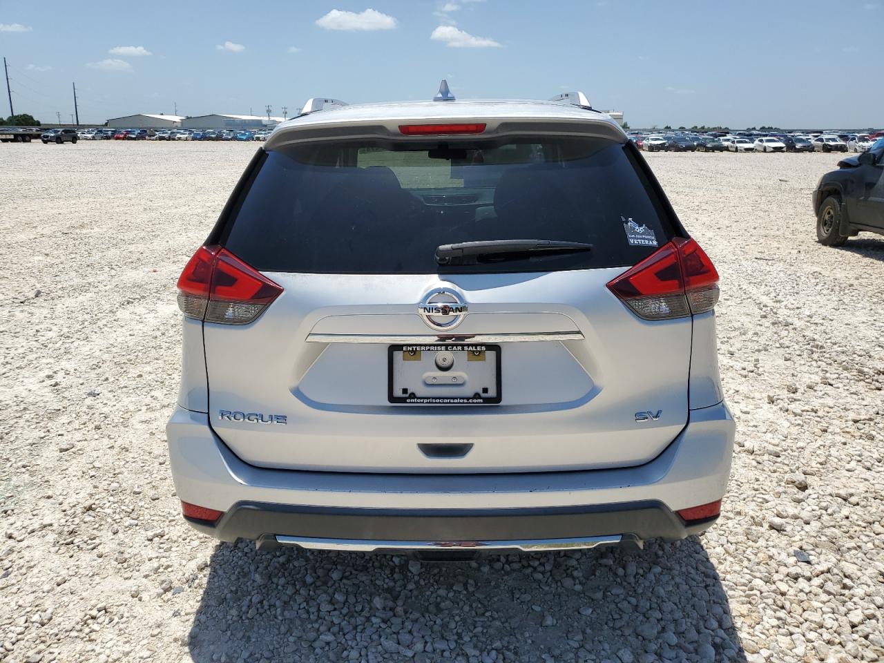 2018 Nissan Rogue S VIN: KNMAT2MT8JP505367 Lot: 62992474