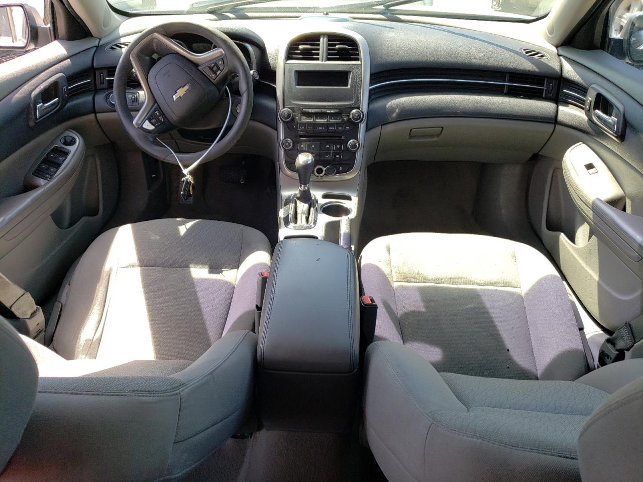 2014 Chevrolet Malibu - Image 8