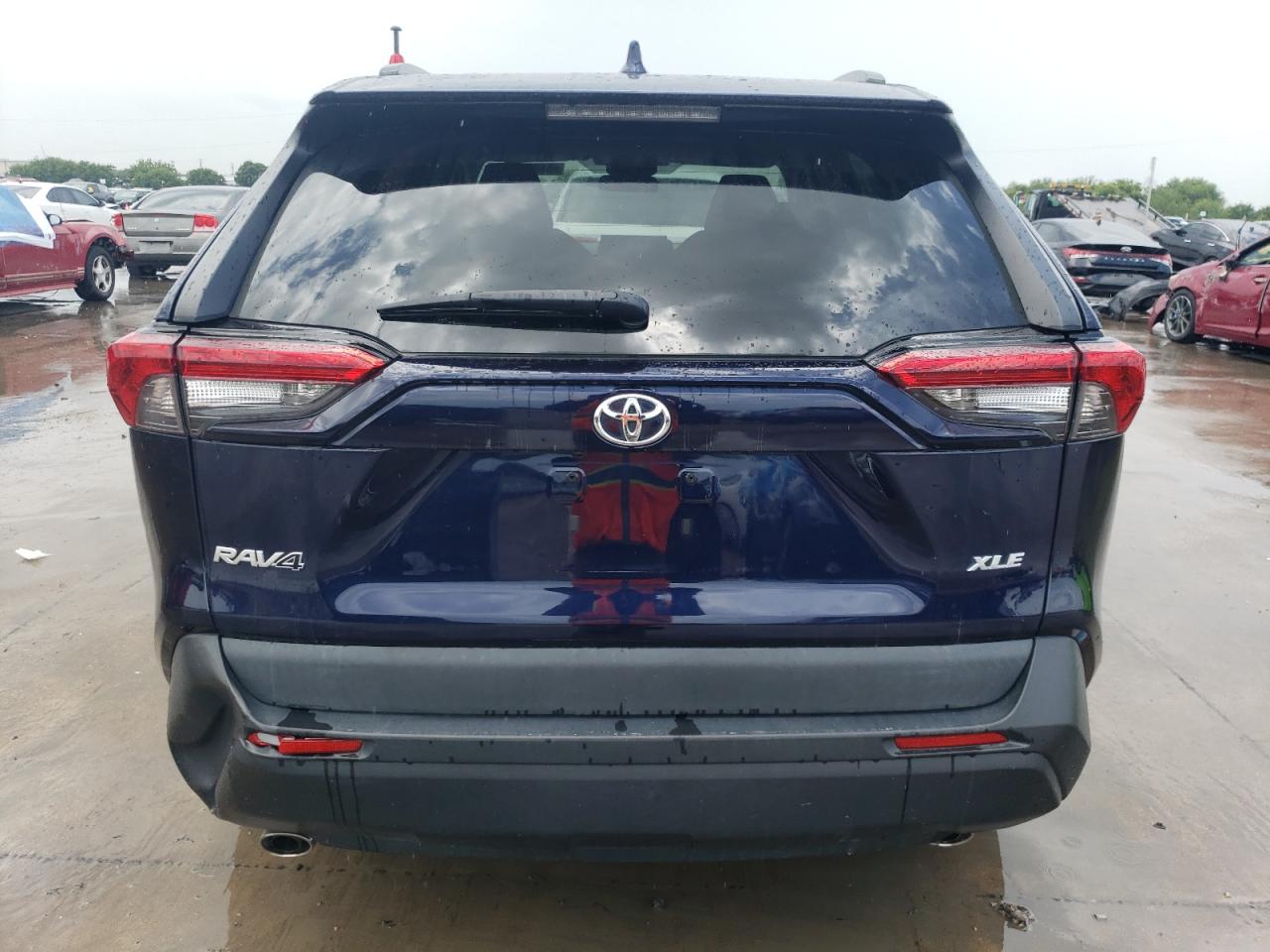 2021 Toyota Rav4 Xle VIN: 2T3W1RFV9MW122372 Lot: 61838744