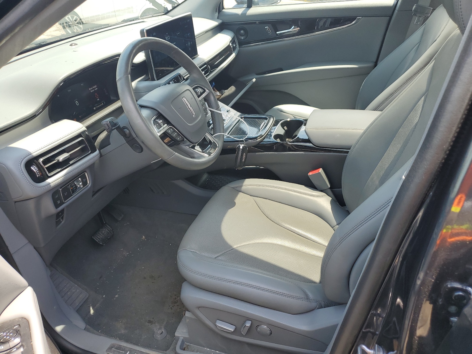 2LMPJ6K93MBL10898 2021 Lincoln Nautilus Reserve