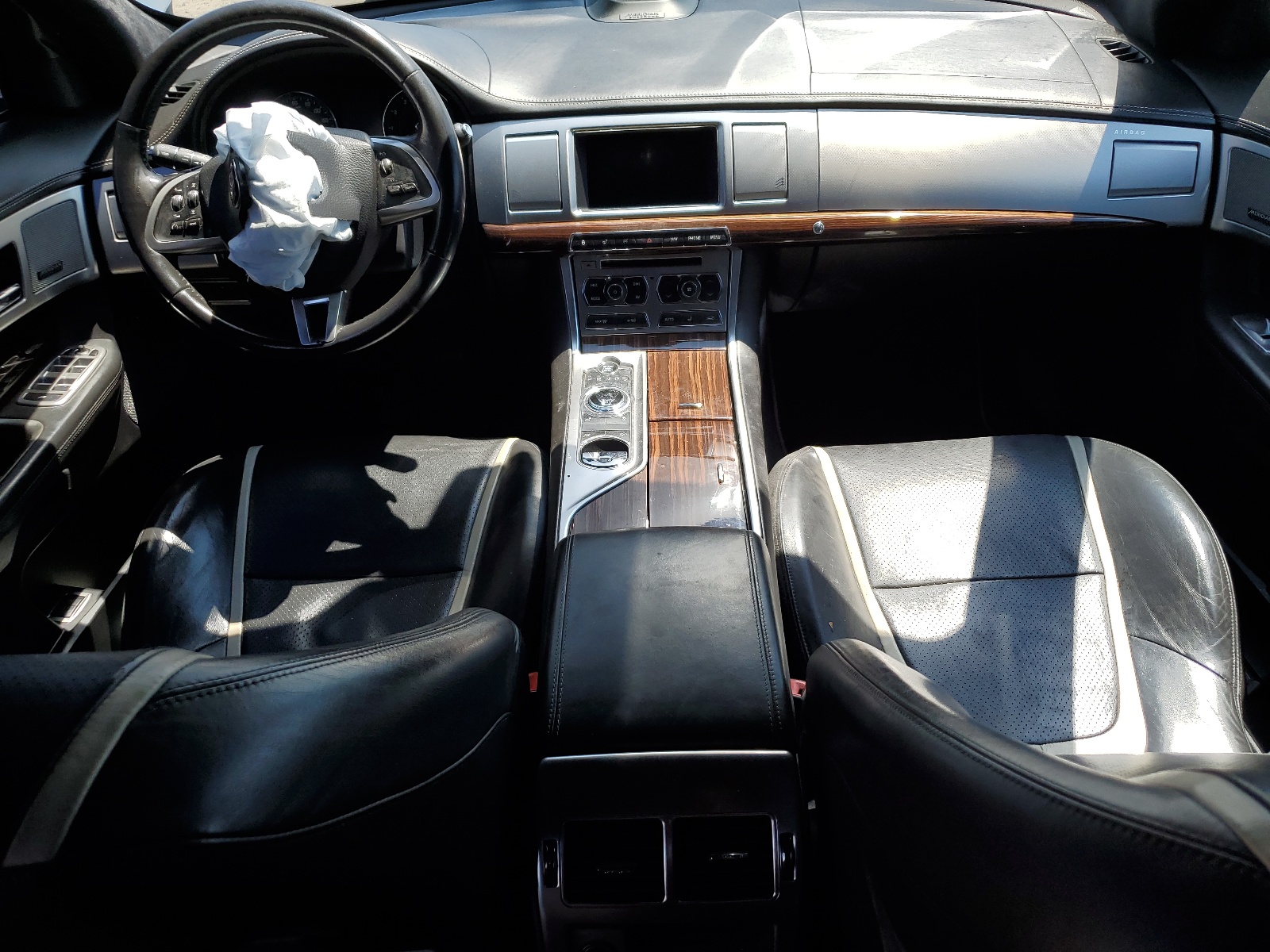 SAJWJ0FF4F8U55531 2015 Jaguar Xf 3.0 Sport Awd