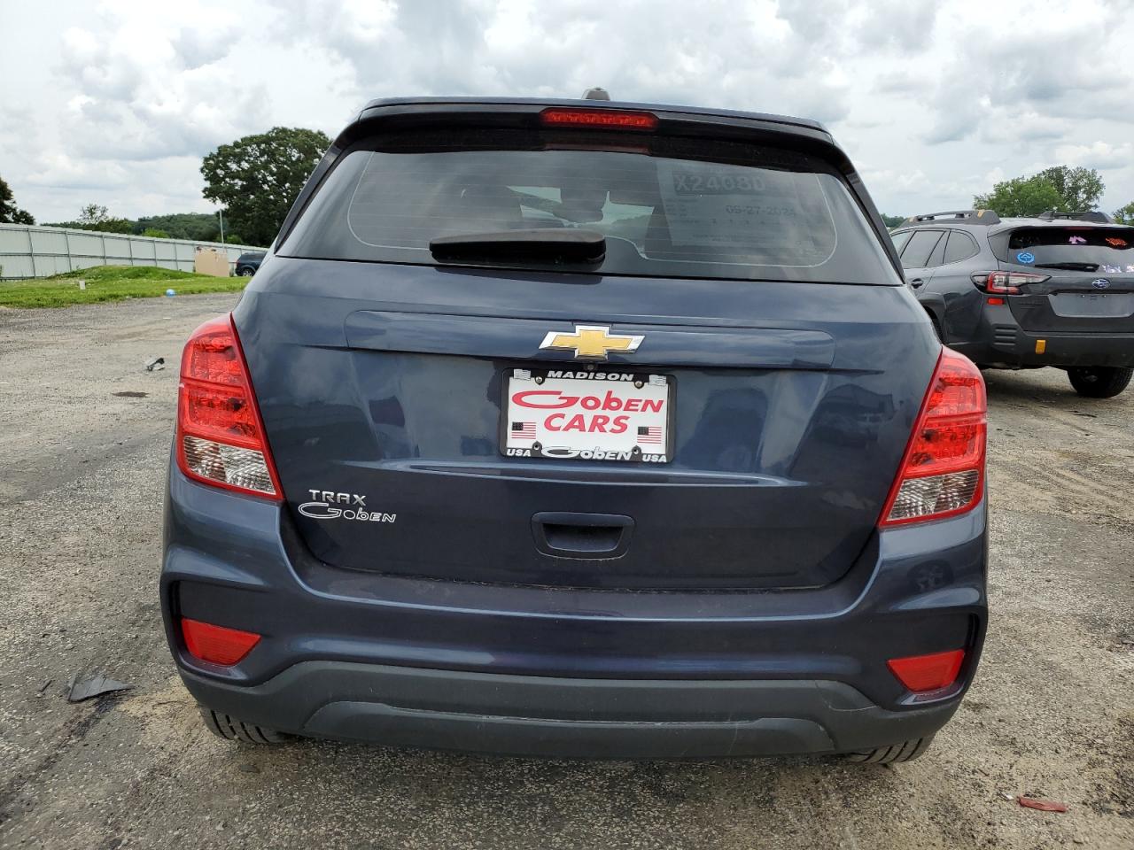 2018 Chevrolet Trax Ls VIN: 3GNCJKSB0JL213448 Lot: 62364244