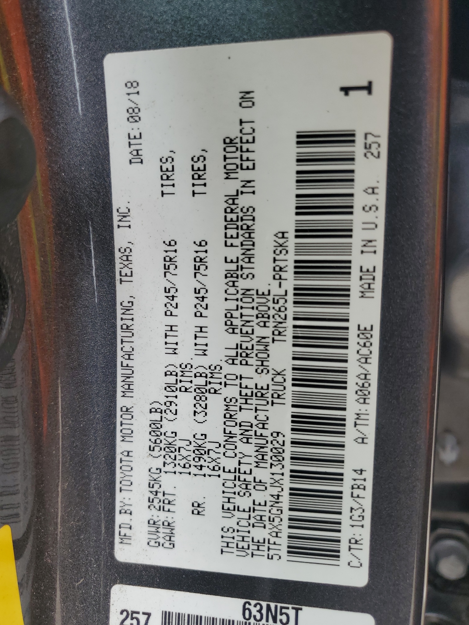 5TFAX5GN4JX130029 2018 Toyota Tacoma Double Cab