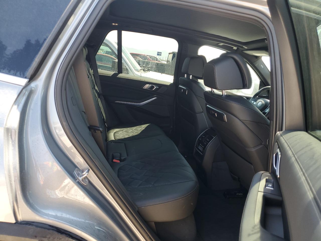 2025 BMW X5 xDrive50E VIN: 5UX43EU04S9W93863 Lot: 64847064
