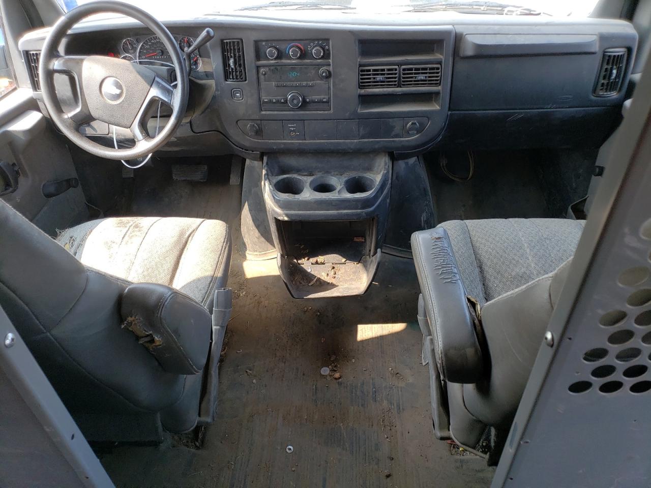 2008 Chevrolet Express G2500 VIN: 1GCGG29C581113385 Lot: 64096124