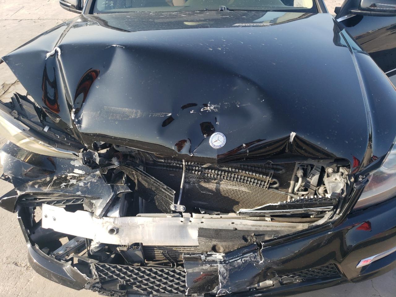 2012 Mercedes-Benz C 250 VIN: WDDGF4HB5CR198770 Lot: 63344434