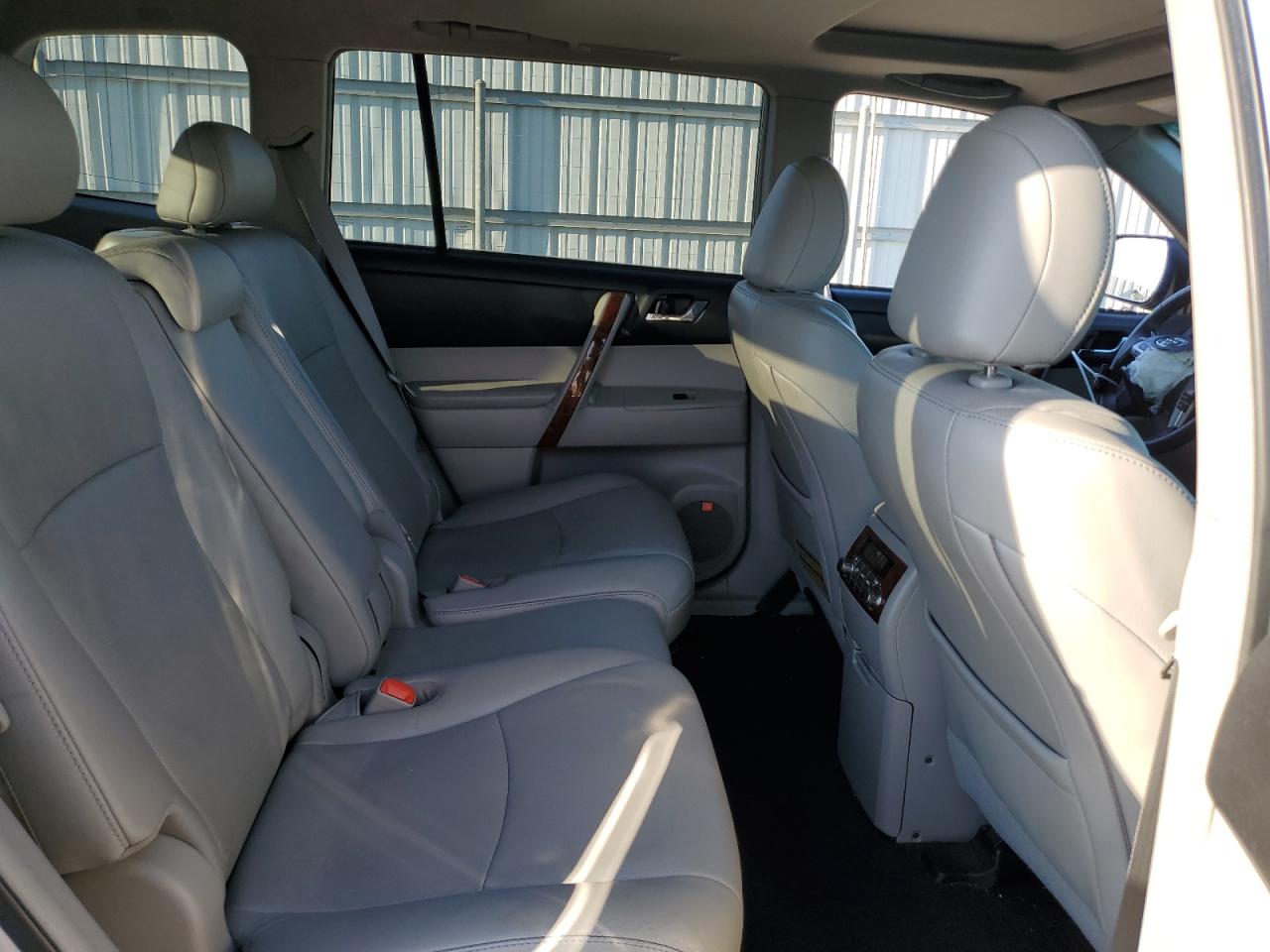 2011 Toyota Highlander Limited VIN: 5TDDK3EHXBS085926 Lot: 64820434