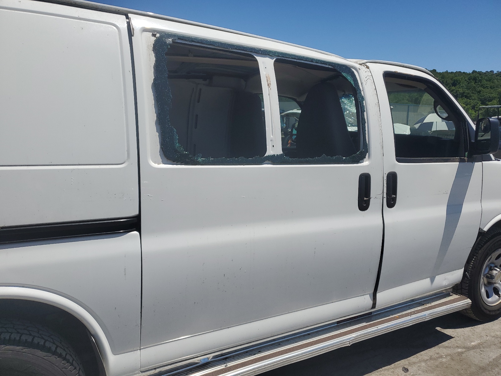 1GCSGAFX1C1151409 2012 Chevrolet Express G1500