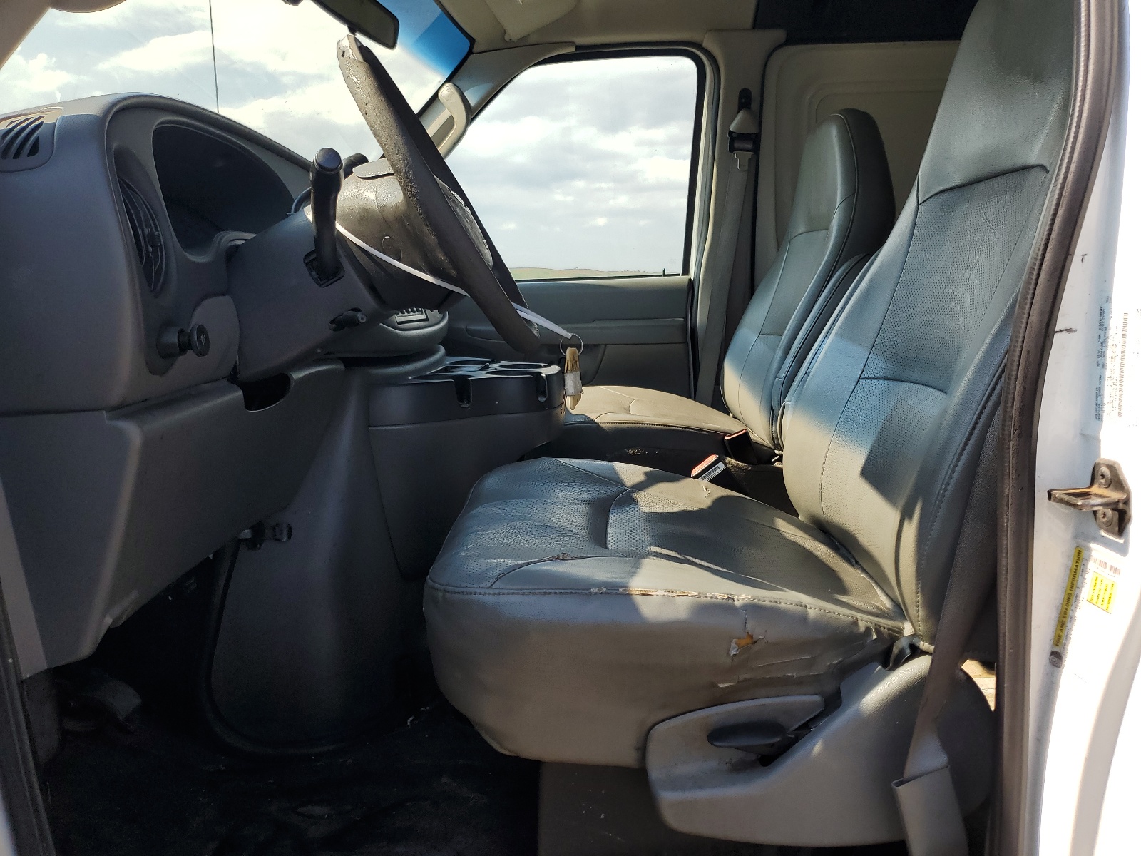 1FTNE14W47DA84841 2007 Ford Econoline E150 Van