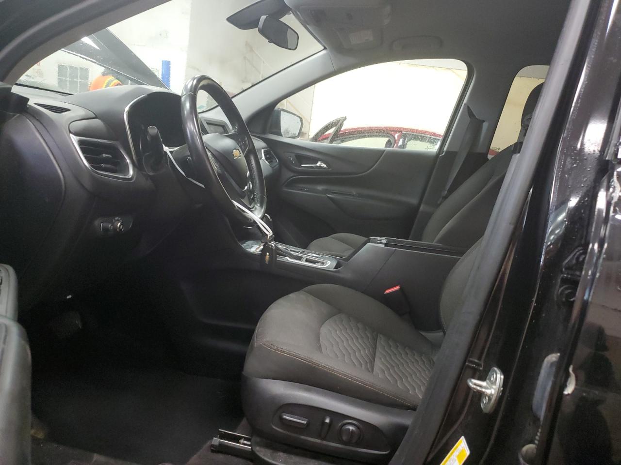 2019 Chevrolet Equinox Lt VIN: 2GNAXUEV0K6206013 Lot: 62689784