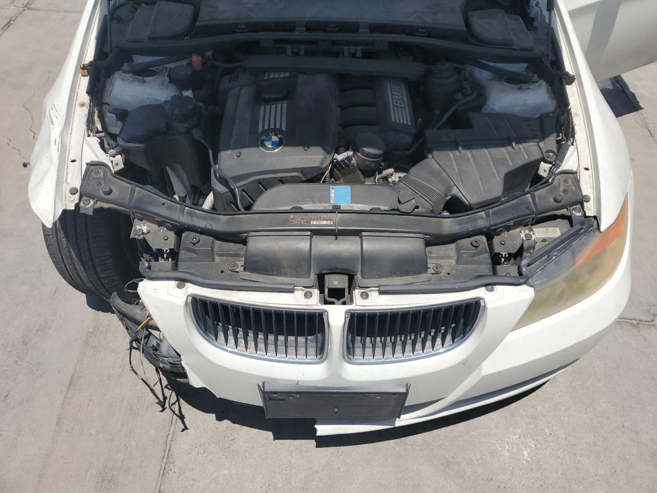 2008 BMW 328 I VIN: WBAVA37508NL52917 Lot: 61269104