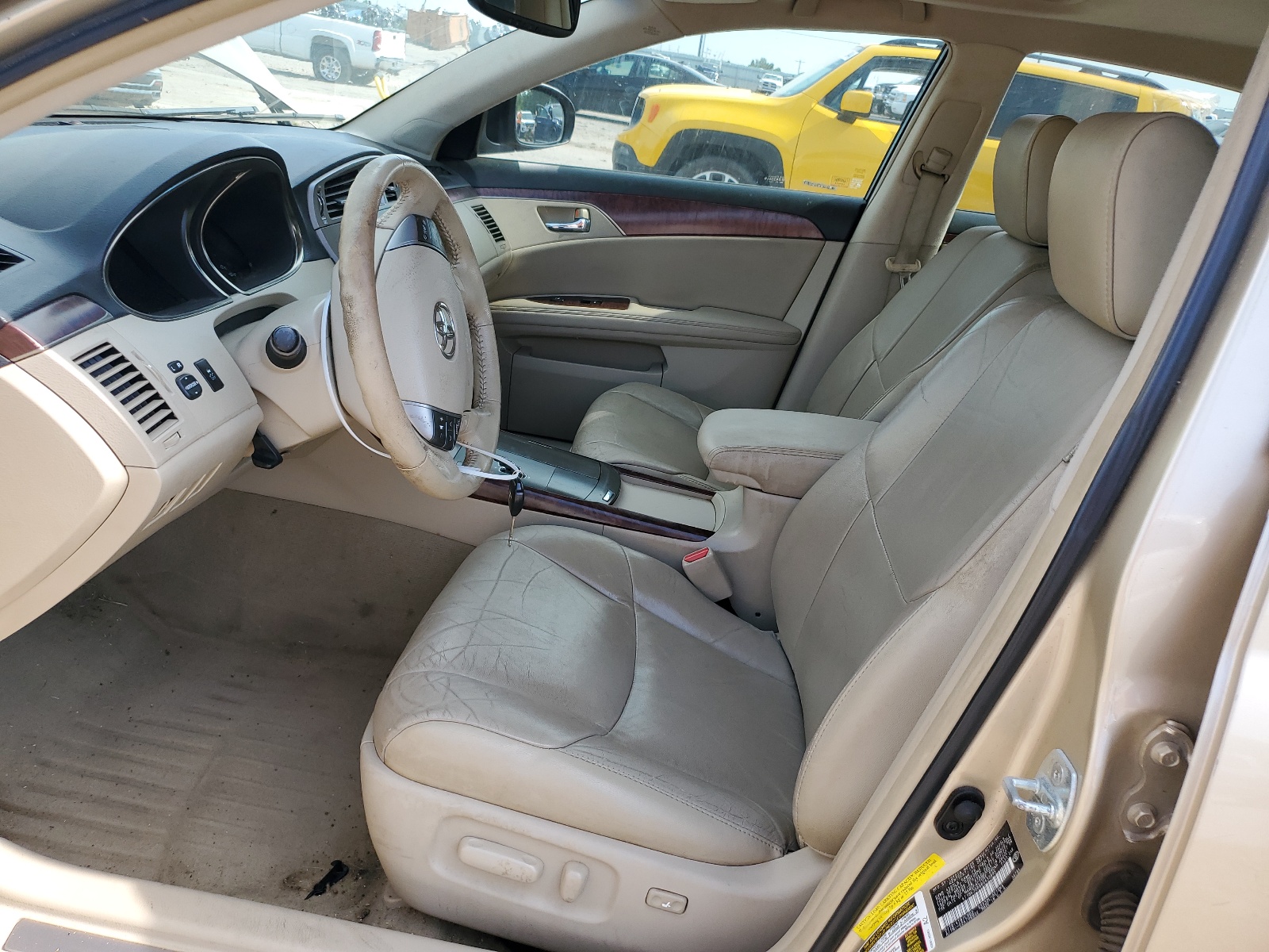 4T1BK3DB8BU433895 2011 Toyota Avalon Base