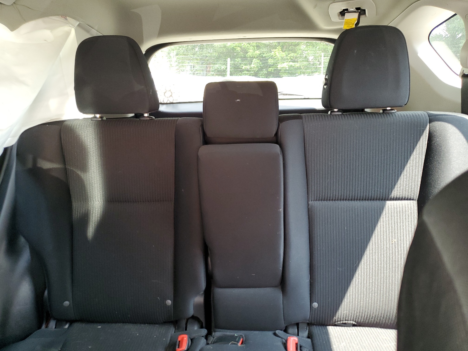 2T3BFREV3FW330901 2015 Toyota Rav4 Le