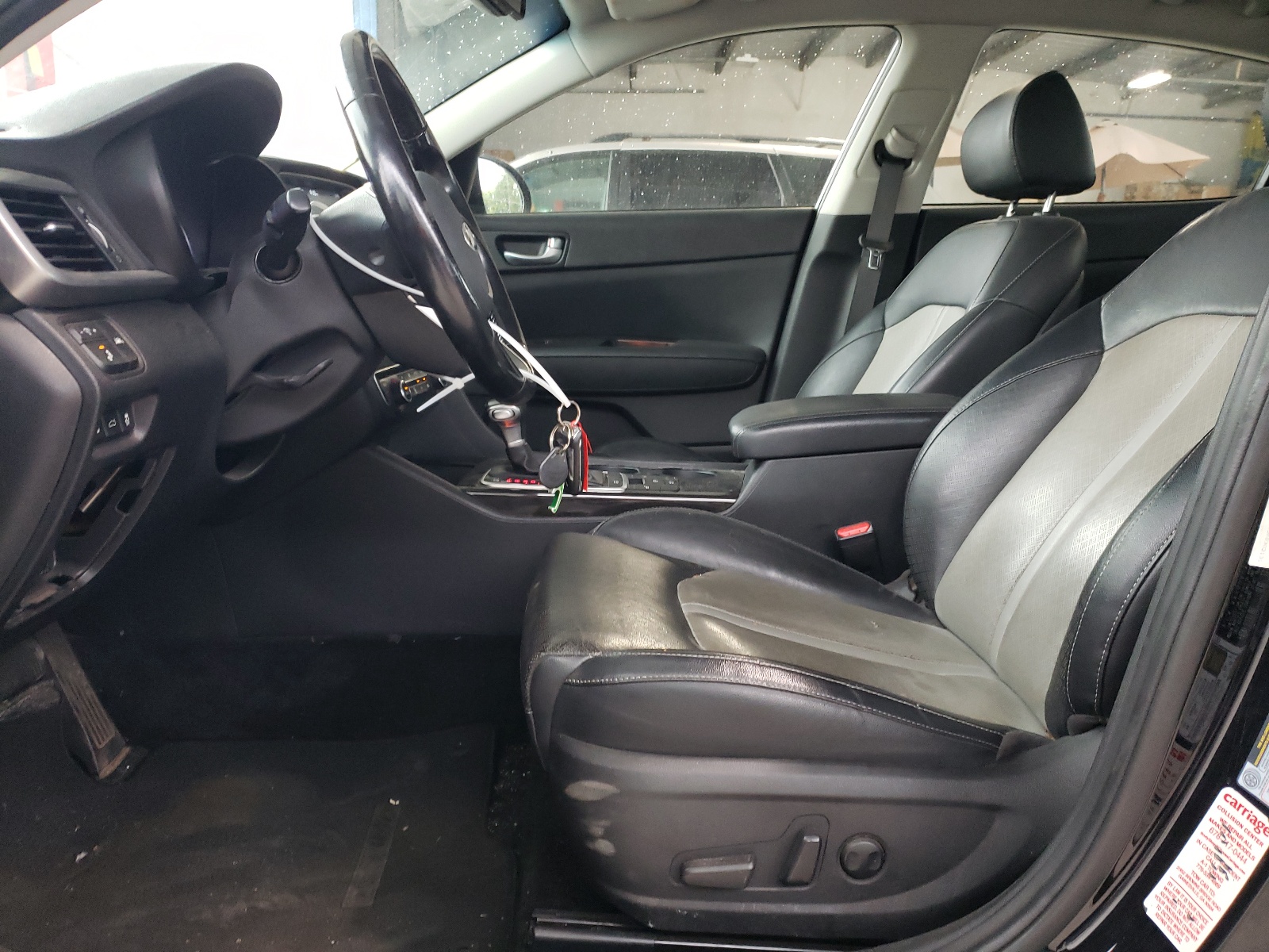 5XXGU4L15KG303131 2019 Kia Optima Ex