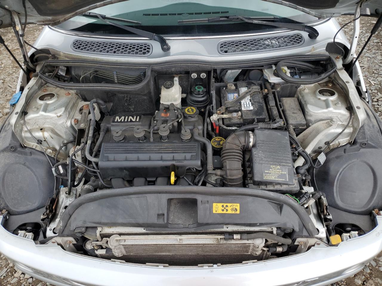 2003 Mini Cooper VIN: WMWRC33443TE16828 Lot: 64236104