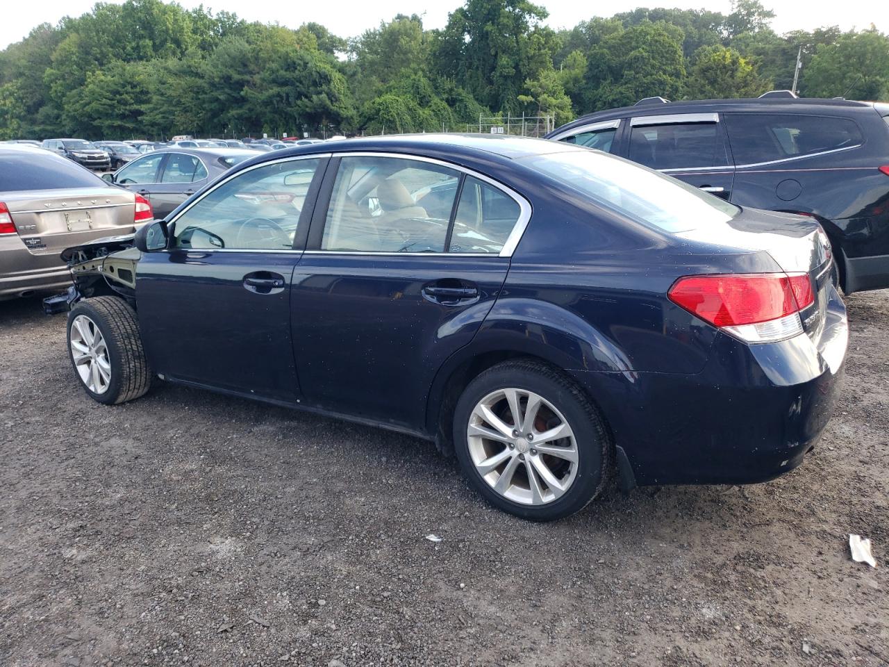 2014 Subaru Legacy - Image 2