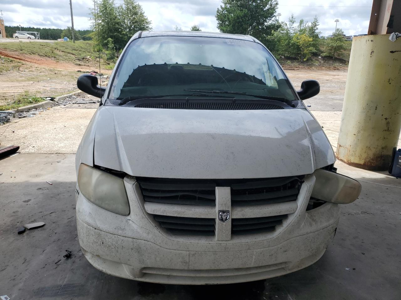 2005 Dodge Grand Caravan Se VIN: 2D4GP24R75R311777 Lot: 64623444