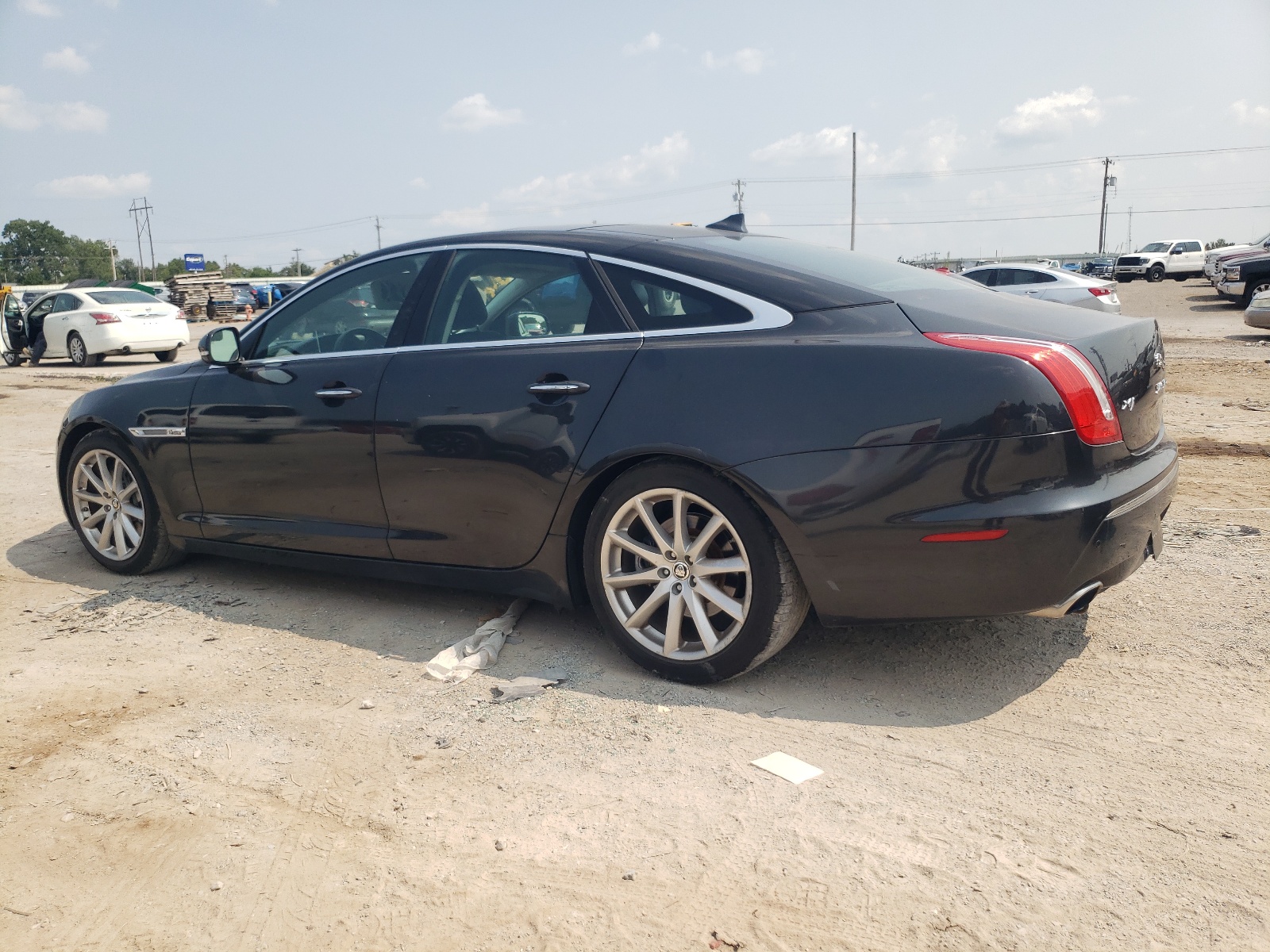 2013 Jaguar Xj vin: SAJWA1C71D8V41203