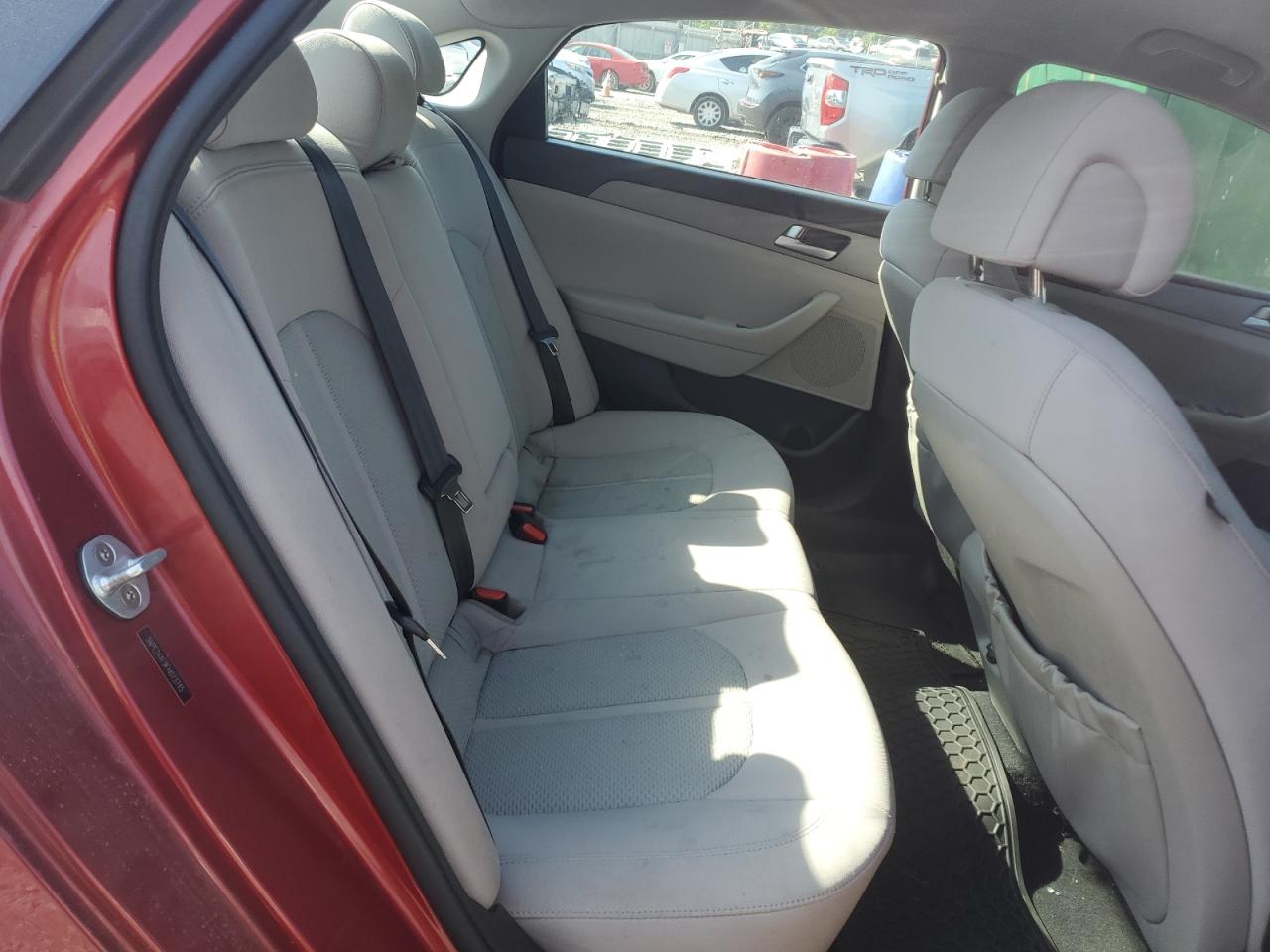 2015 Hyundai Sonata Se VIN: 5NPE24AF9FH073745 Lot: 63523734