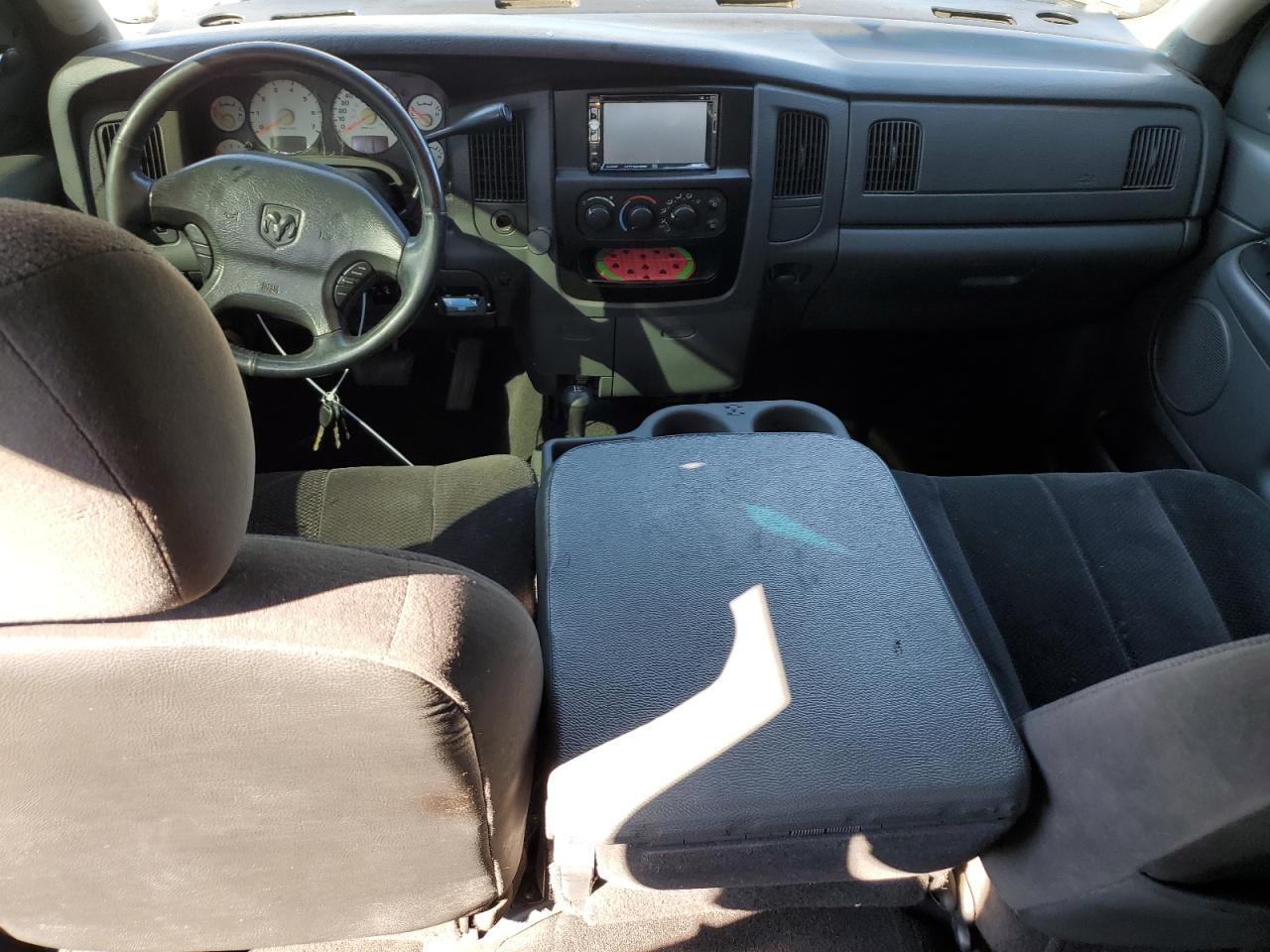 2002 Dodge Ram 1500 VIN: 3B7HU18N42G106897 Lot: 61520924